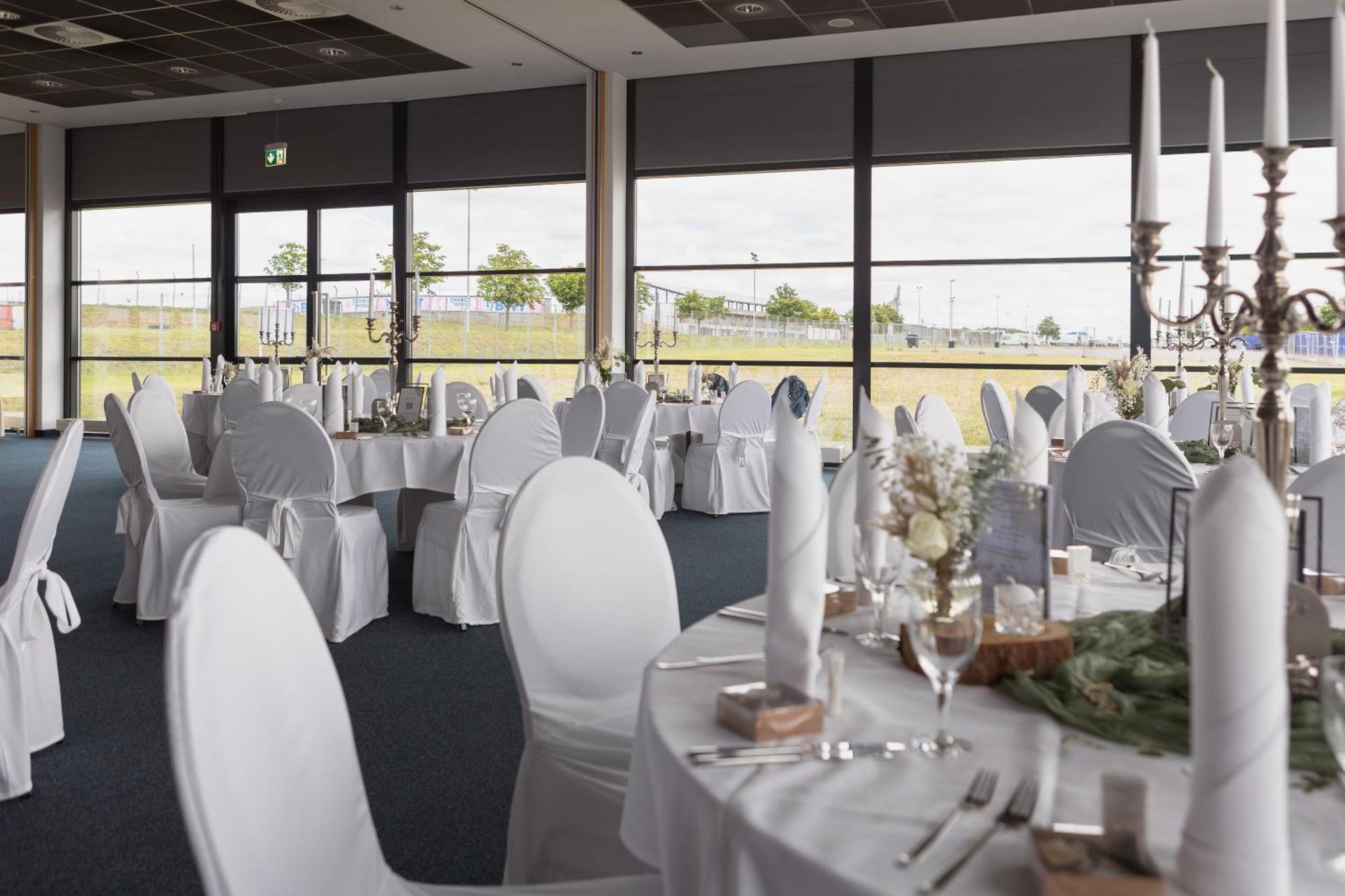 Hotel Motorsport Arena Oschersleben Ngoại thất bức ảnh